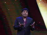 Johnny Lever on the set