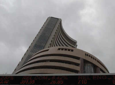 Sensex slips more than 150 points; Nifty ends below 9,600-mark
