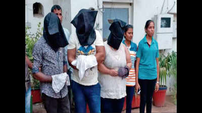 Delhi woman, two Nigerians arrested