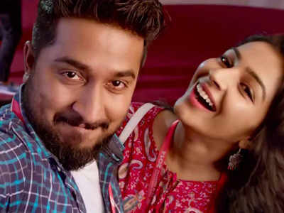 Oru Cinemakkaran Movie Review highlights: A vibrant first half packed with laughter and edge-of-the-seat moments