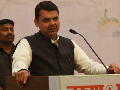 Maharashtra announces Rs 34,000 crore farm loan waiver