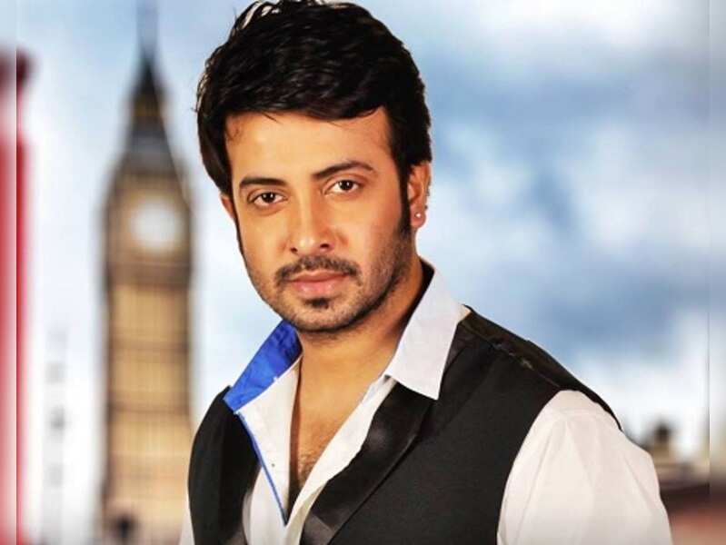 shakib khan: Shakib Khan is controversy 