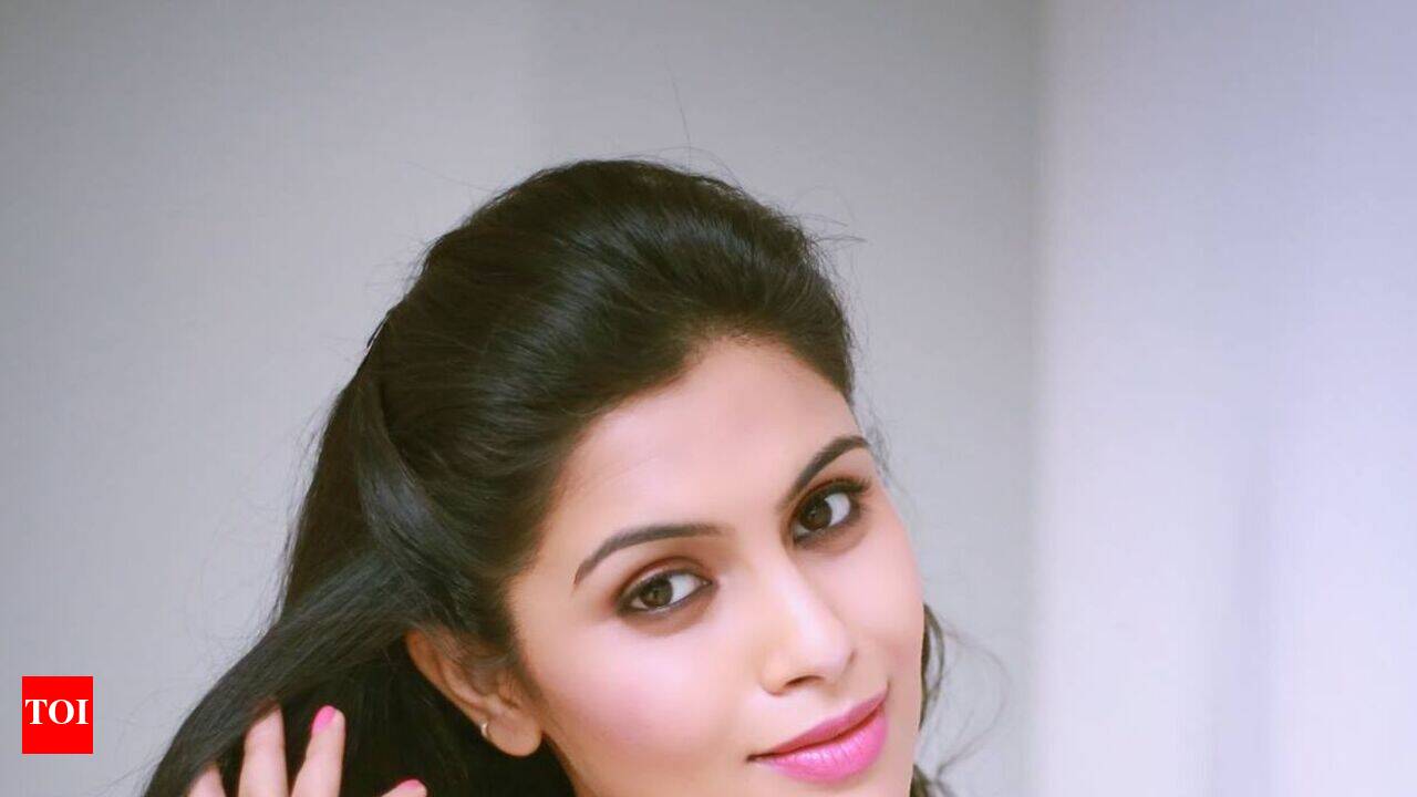 Sonu Gowda to play IAS officer | Kannada Movie News - Times of India