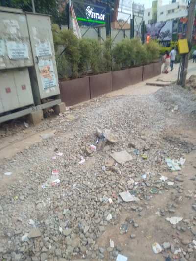 Road in pathetic condition due to incomplete work