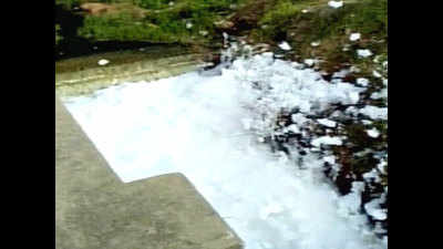 Hyderabad lake goes Bengaluru way, spills toxic foam