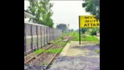 Raise fence at Attari railway station to 20 ft: Centre