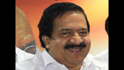 Fever outbreak: Chennithala asks Union Ministry to send medical experts to Kerala