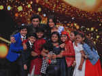 Ranbir Kapoor and Katrina Kaif pose for the camera with contestants