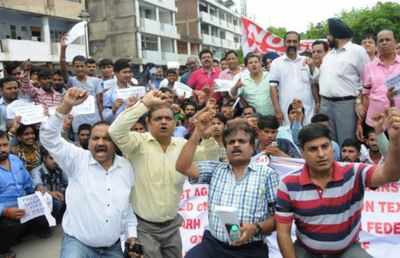 Protest welcomes GST in Chandigarh