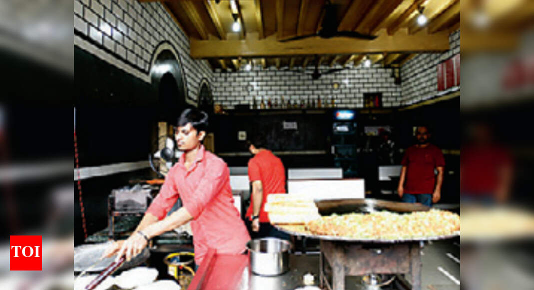Rustom Restaurant serves up clues to interesting past | Pune News ...