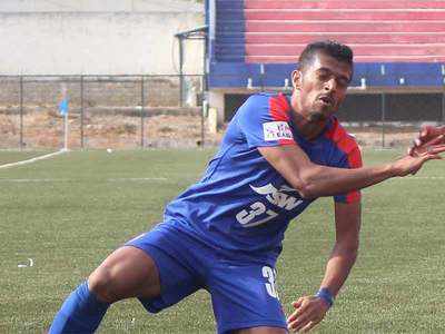 FC Goa retains Mandar and Kattimani