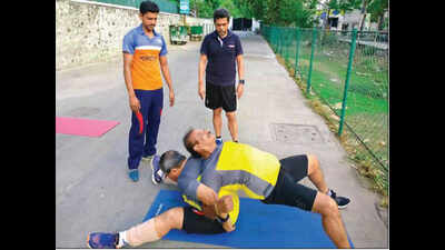 Meet the ‘coaches’ who keep amateurs run-ready