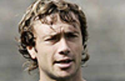 Diego Lugano Biography - Uruguayan footballer (born 1980)