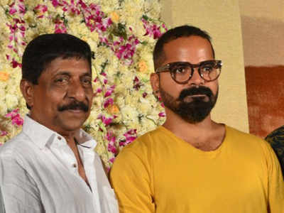 Actors Sreenivasan and Vinay Forrt to visit Comedy Super Nite 2