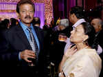 Ramesh Bhatkar at Dilip Vengsarkar's daughter's wedding reception