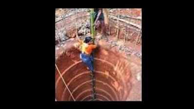 Women pick up shovels, dig 190 wells in Kerala
