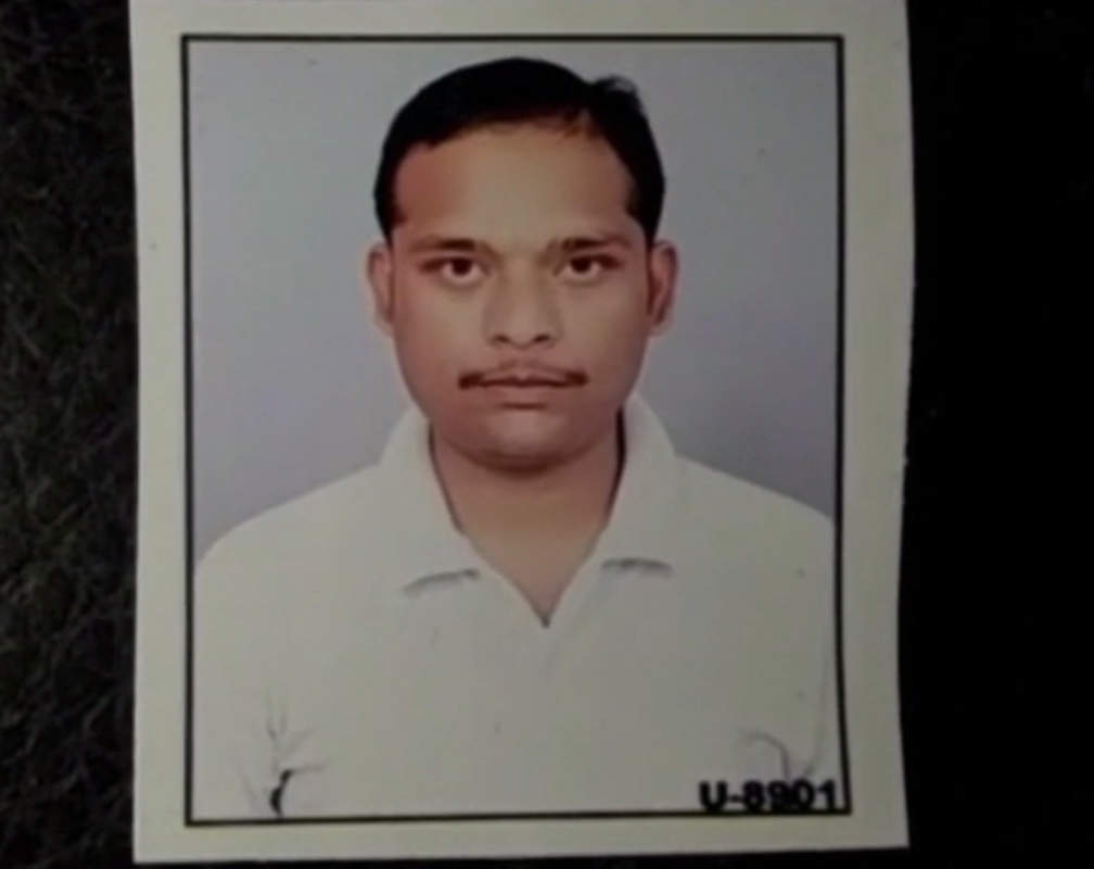 
Sub-inspector found dead under mysterious circumstances
