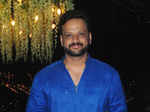 Krishna arrives at Kavya's wedding reception