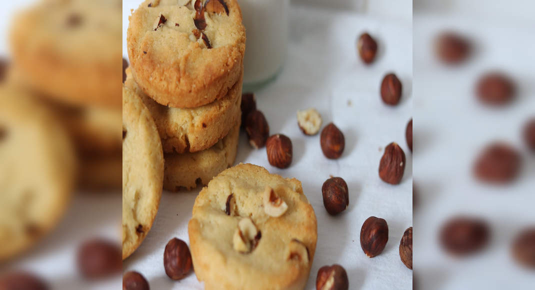 chinese new year hazelnut cookies