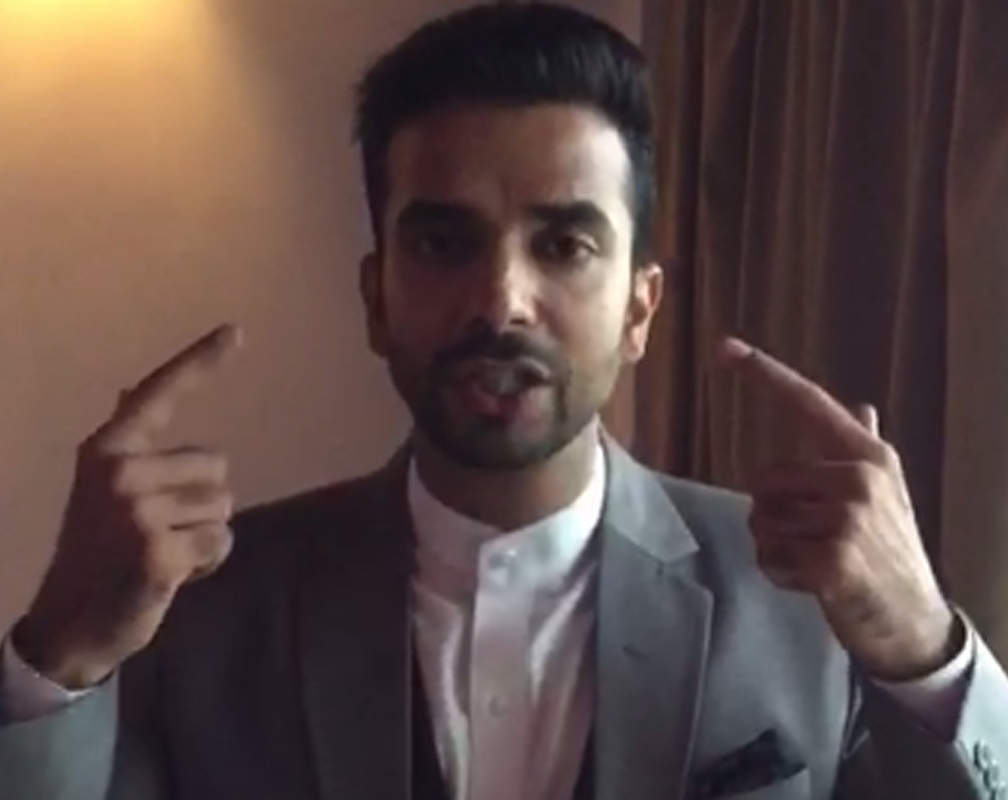 
Actor Manit Joura shares his learnings from theatre in Delhi
