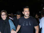 Salman Khan with her mother Helen at airport