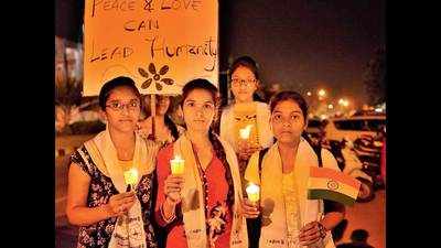 Hyderabadis stand in solidarity with Amarnath victims