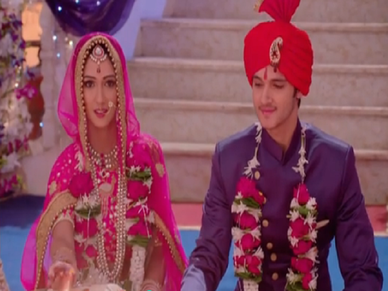 Sasural Simar Ka written update July 12, 2017: Samir and Sanjana are married - Times of India