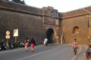 The Moti Daman fort and lighthouse