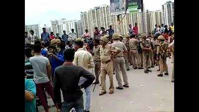 Noida: 13 arrested for violence at Mahagun Moderne society