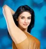 Asin shoots for ad