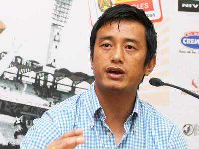 Bhutia now dithers on futsal, may stick with AIFF