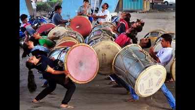 40% down in dhol pathak participants in the city