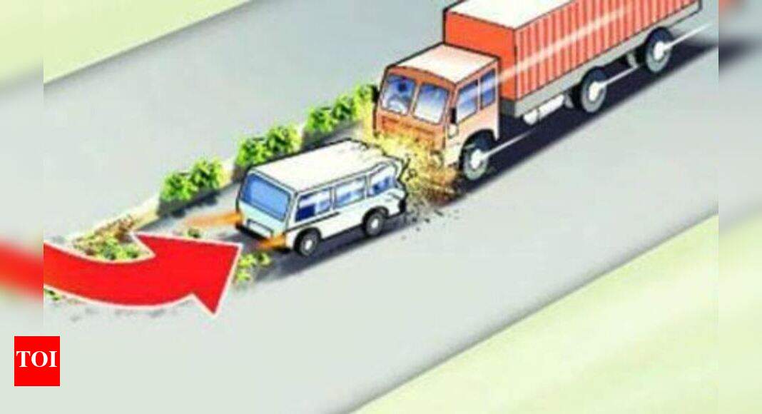 Nine killed in road accident near Thanjavur | Chennai News - Times of India