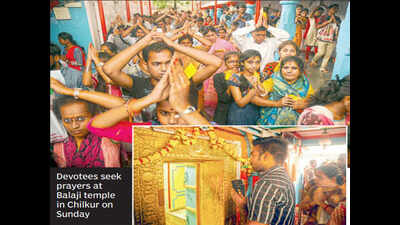 US visa seekers find `Trump' card in Chilkur Lord Balaji