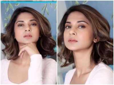 It Is Cherry Red For Jennifer Winget