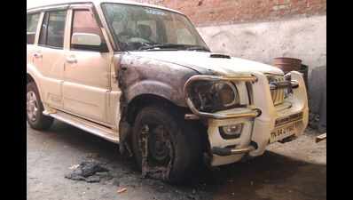 Petrol bomb hurled at SUV belonging to Madurai businessman
