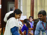 DMK, MP, Kanimozhi casts her vote