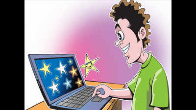 Karnataka government to give free laptops to BPL students