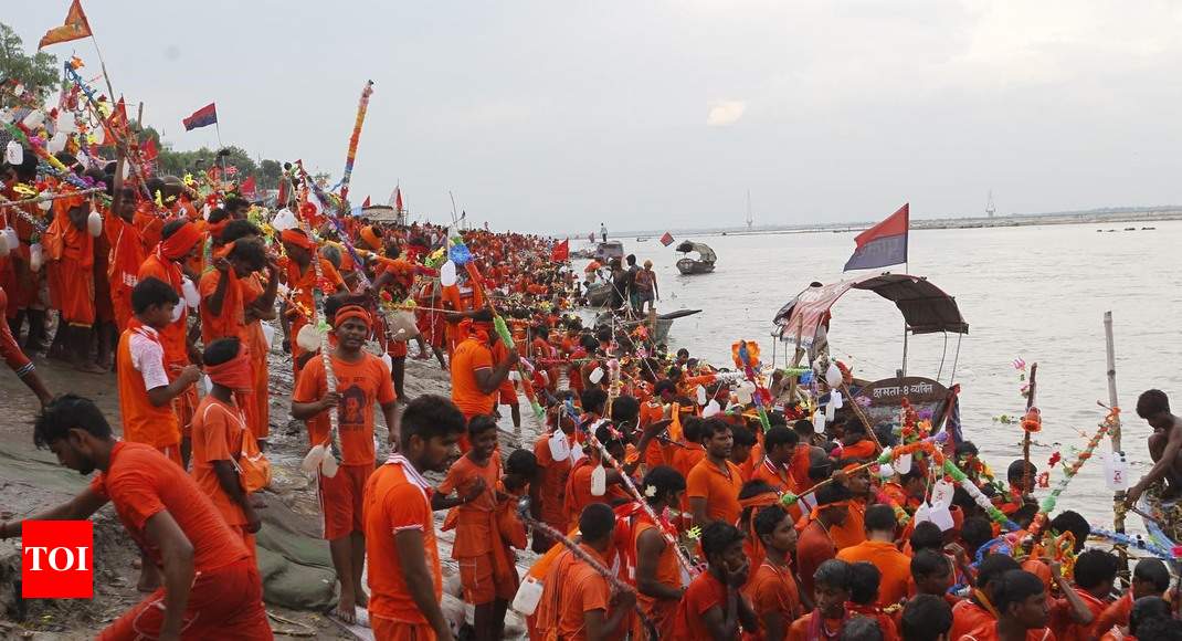 Ganga: Devotion bring them in Prayag from far states to collect Ganga ...