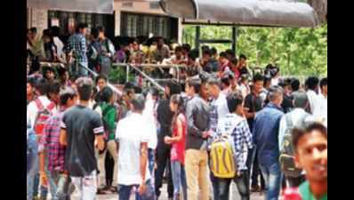 Pune: Students don’t need to pay full fee to confirm admission