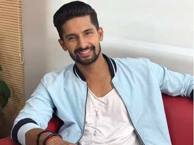 Khatron Ke Khiladi Season 8: Ravi Dubey gives a sneak peek of his scary  stunt - Times of India