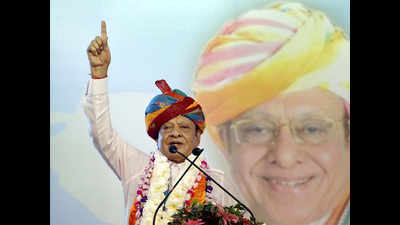 As Shankersinh Vaghela quits Congress, political plot thickens in Gujarat