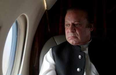 Panama papers: Pakistan PM Nawaz Sharif's defence minister to replace him in case of conviction?