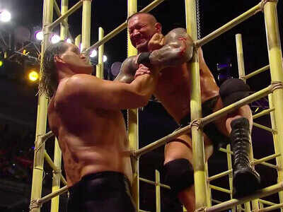 Great Khali makes shocking return to WWE, helps Jinder Mahal retain WWE