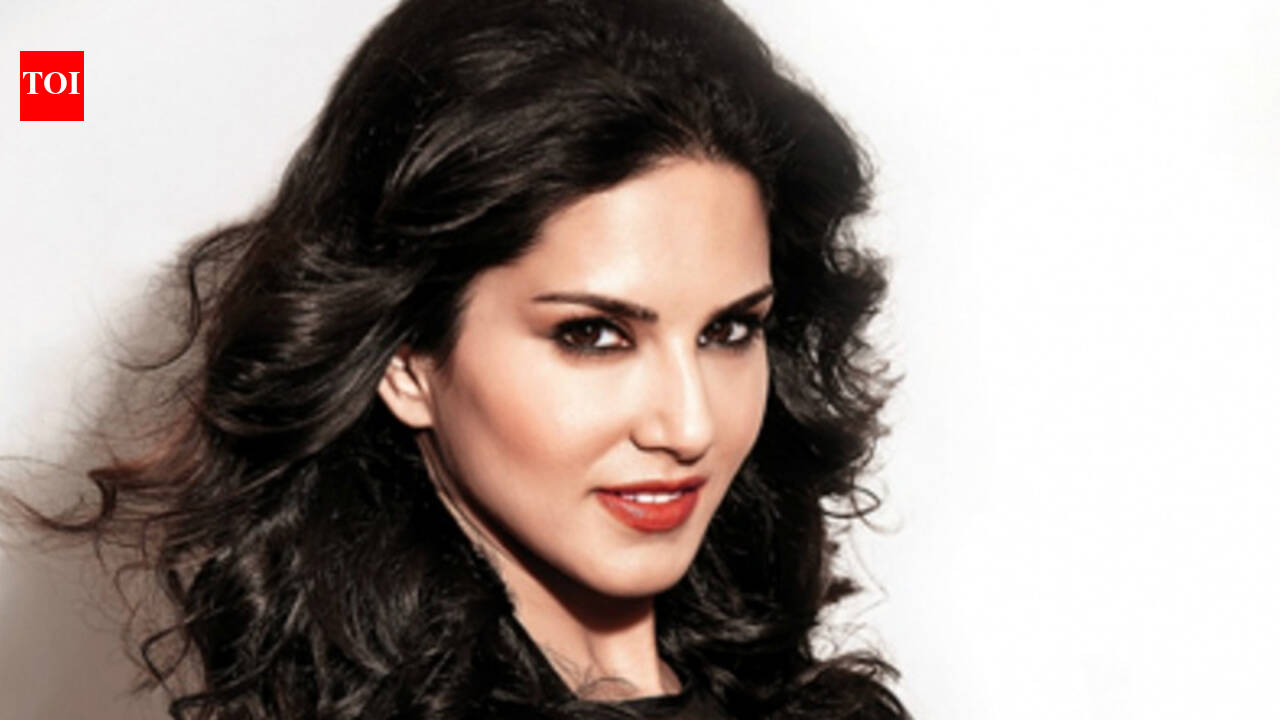 Sunny Leone's top 5 sizzling songs