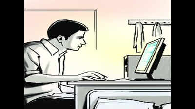 Man posts girl’s pictures online and loots family, held