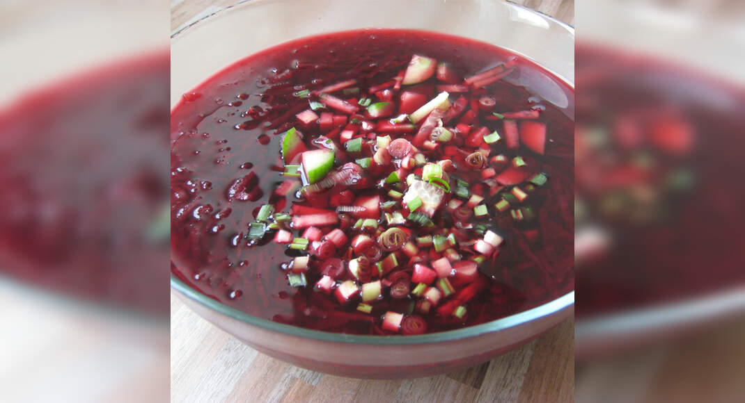Beetroot Onion Soup Recipe: How to Make Beetroot Onion Soup Recipe | Homemade Beetroot Onion Soup Re