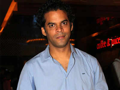 Vikramaditya Motwane: Adapting 'Chakra' for big screen would be ...