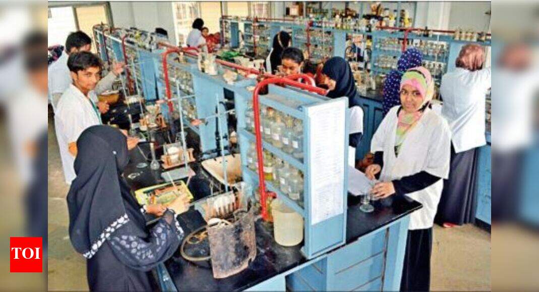 College that put poor Muslim girls in science labs turns 50 | Mumbai ...