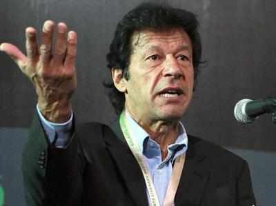 'Nawaz Sharif spoke about Pakistan army in language that PM Modi would use," says Imran Khan